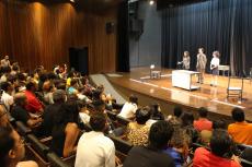 APUBH promoveu a apresentao da Pea Teatral Classe.